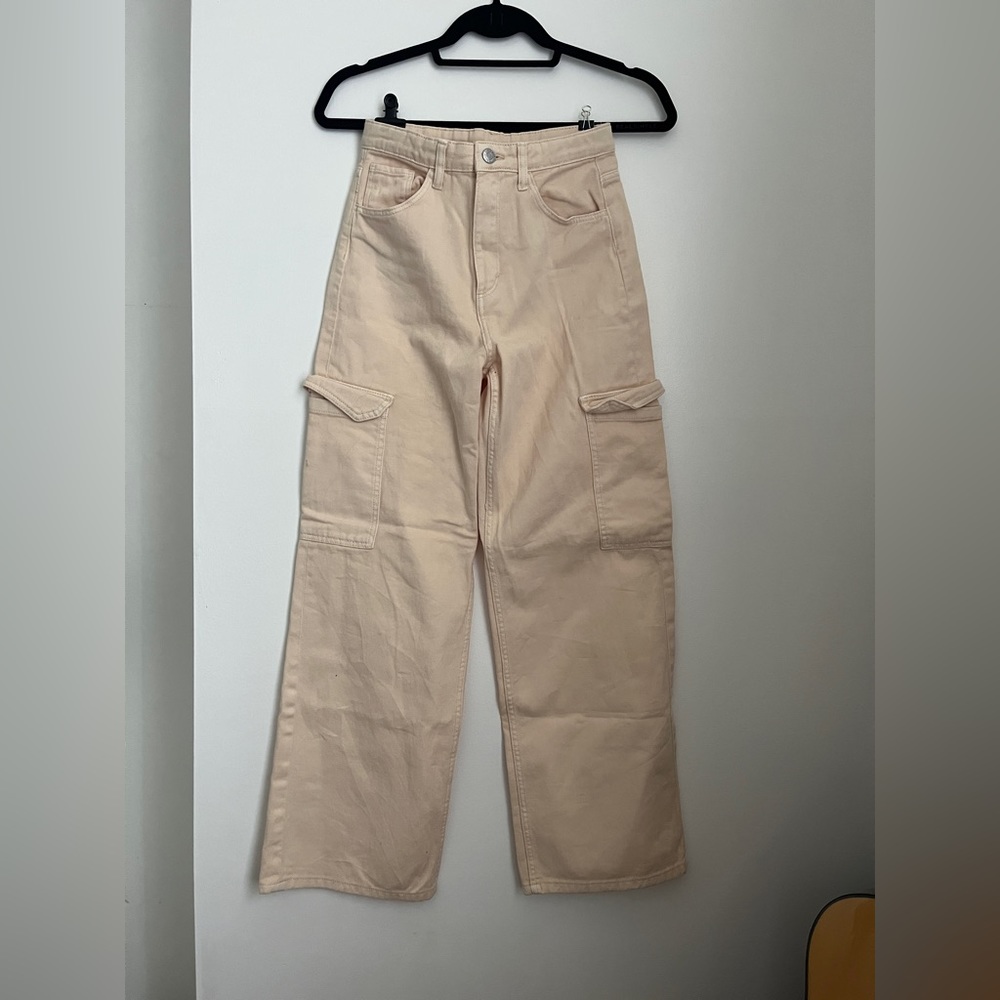 Light pinkish-tan girls cargo pants